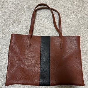 VINCE CAMUTO Handbag